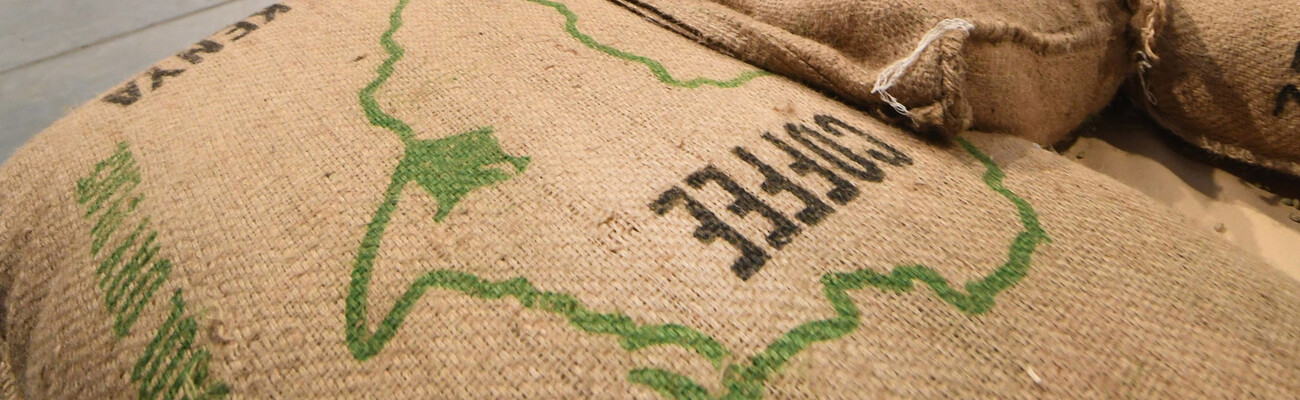 Kaeser Compressors reference project: Kaeser delivers a reliable supply of food grade compressed air to Suntory Coffee