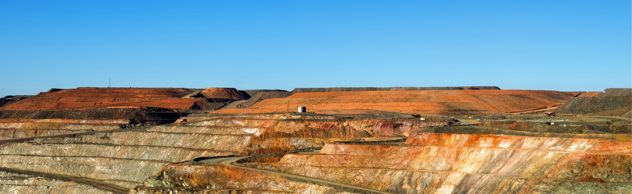 Open-Cut-Mine-Stage-Story