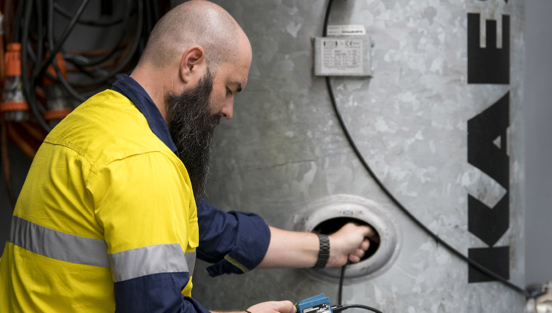Pressure vessel testing and inspection - KAESER COMPRESSORS Australia